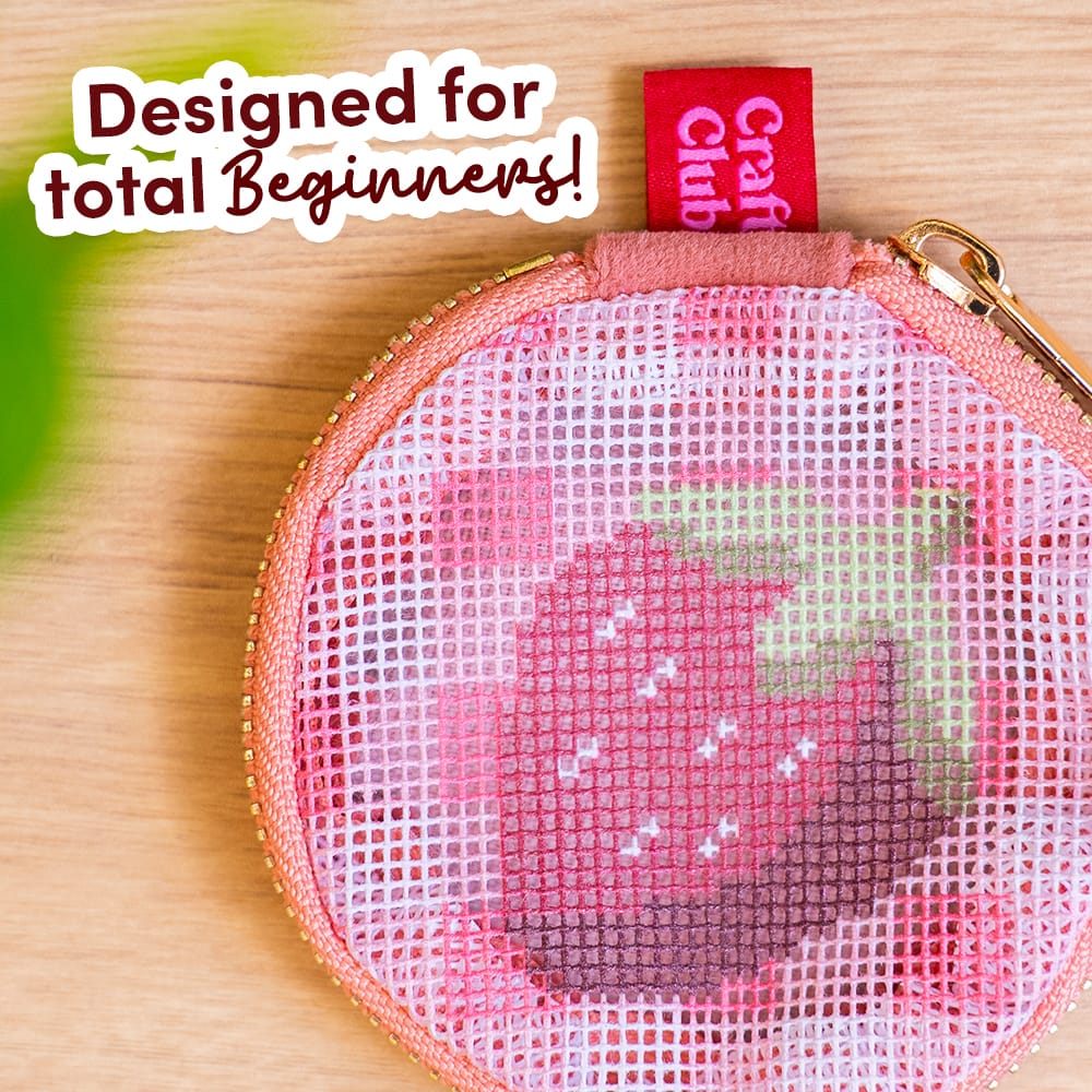Craft Club Co ITTY BITTY STRAWBERRY - Beaded Pouch Kit