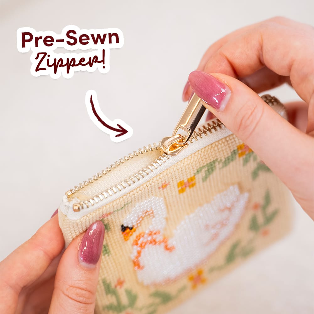 Craft Club Co SERENE SWAN - Beaded Pouch Kit