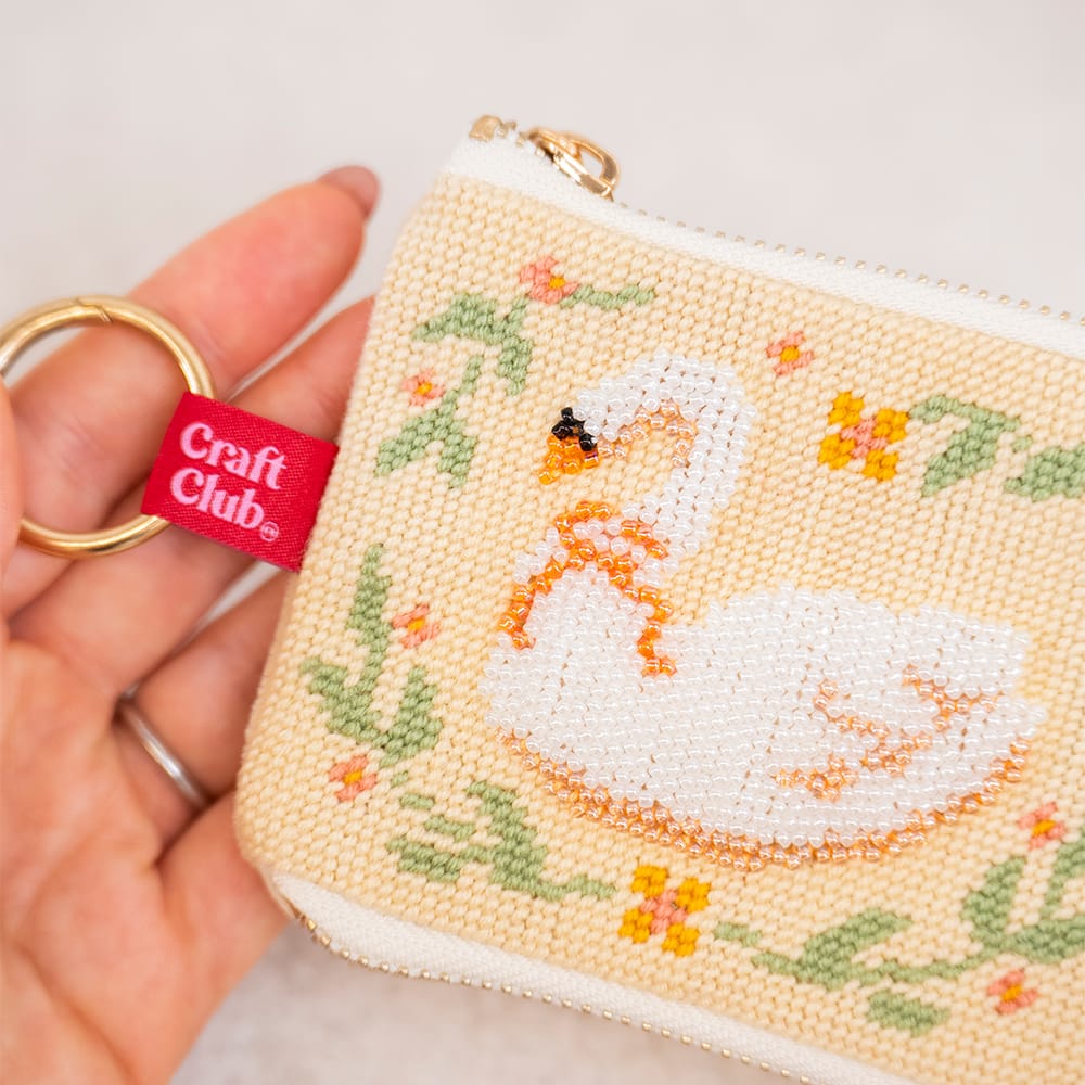 Craft Club Co SERENE SWAN - Beaded Pouch Kit