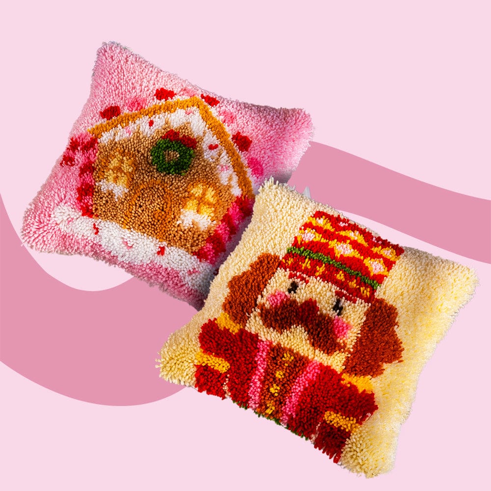 Craft Club Co The Festive Pair - Latch Hook Cushion Bundle
