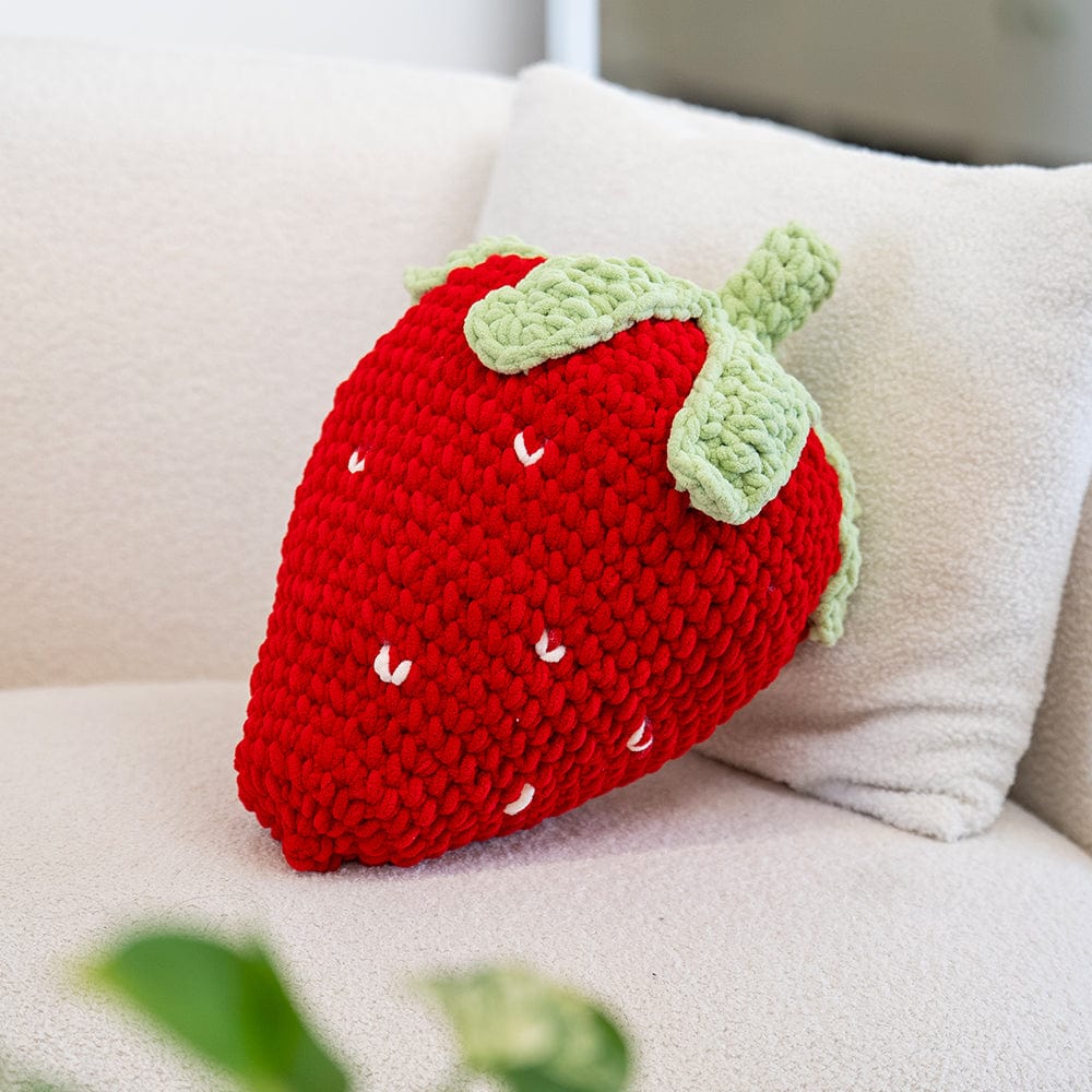 Craft Club Co STRAWBERRY Chunky Crochet Kit