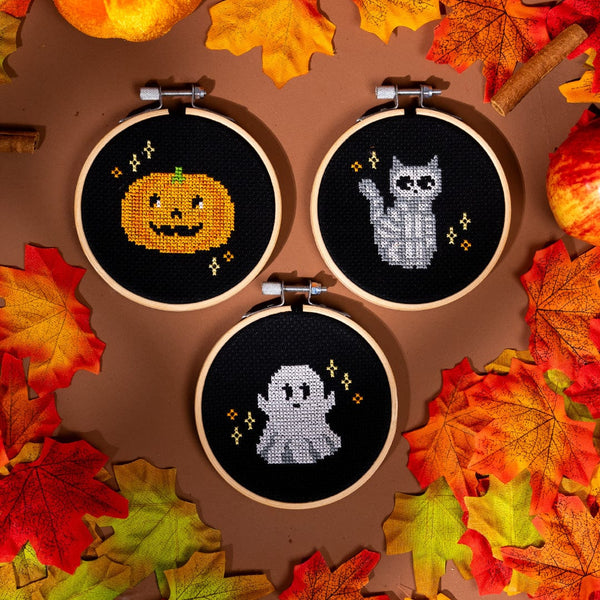 Craft Club Co HALLOWEEN MINIS Cross Stitch Kit