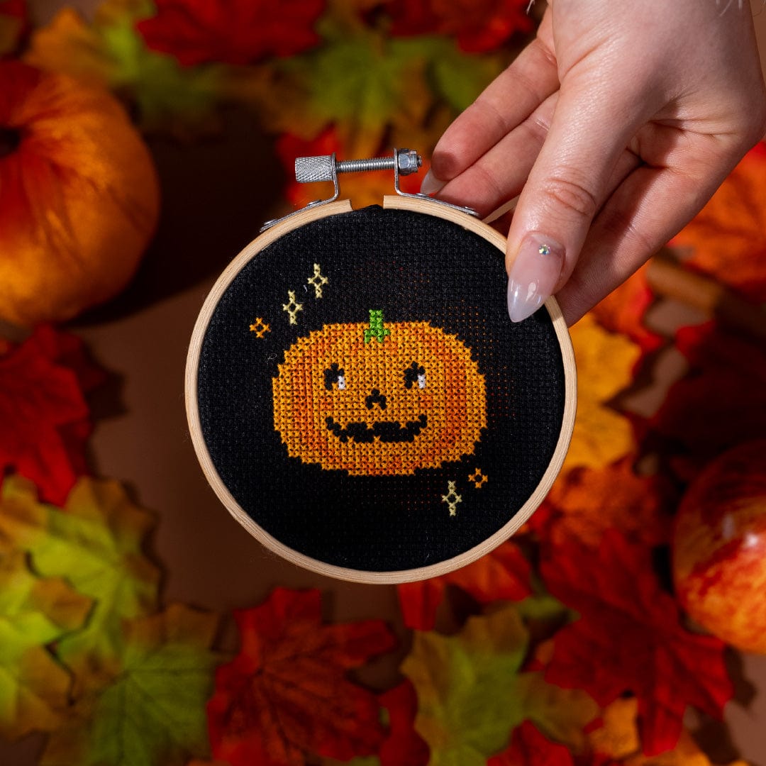 Craft Club Co HALLOWEEN MINIS Cross Stitch Kit