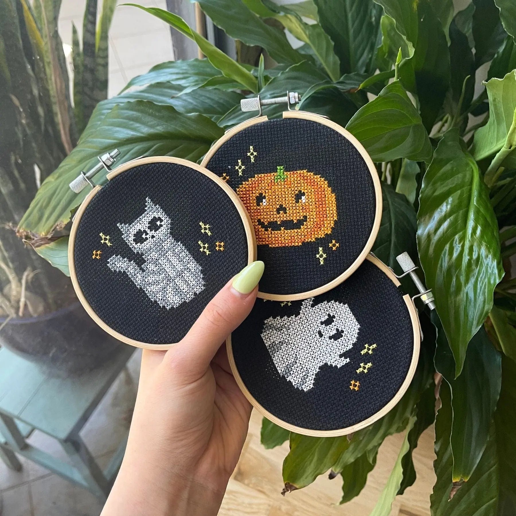 Craft Club Co HALLOWEEN MINIS Cross Stitch Kit