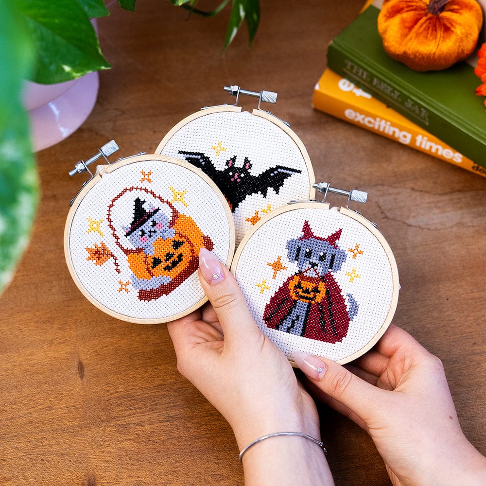 Craft Club Co TRICK OR TREAT MINIS Cross Stitch Kit