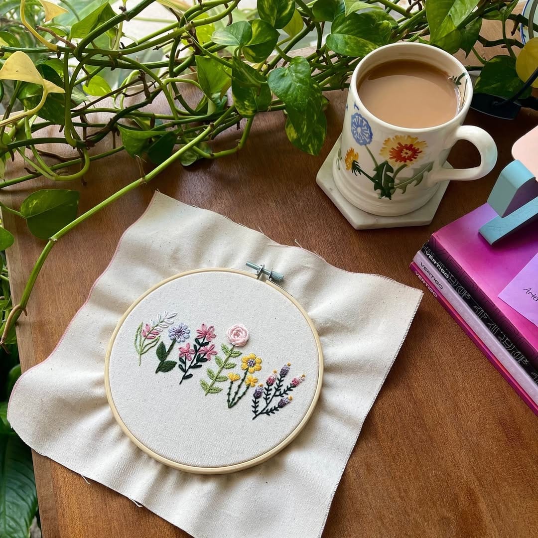Craft Club Co FLORAL SAMPLER - Embroidery Kit