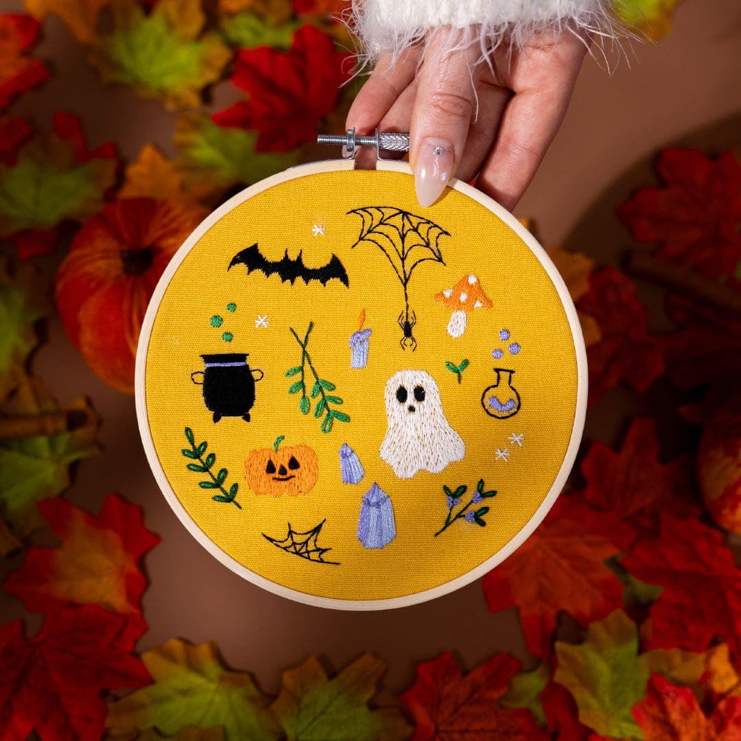 Craft Club Co SPOOKY STITCHES Embroidery Kit