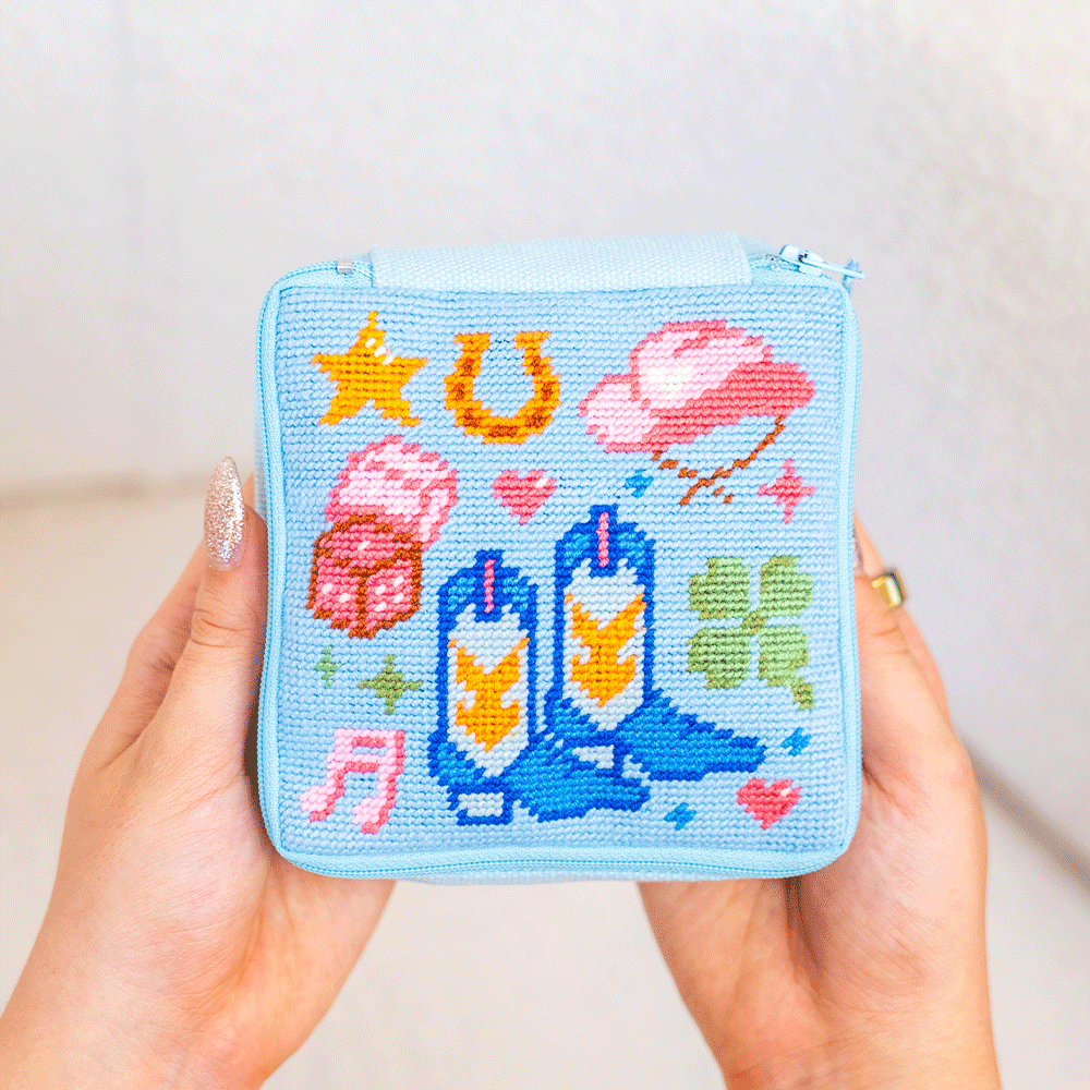 Craft Club Co Howdy - Needlepoint Pouch Kit
