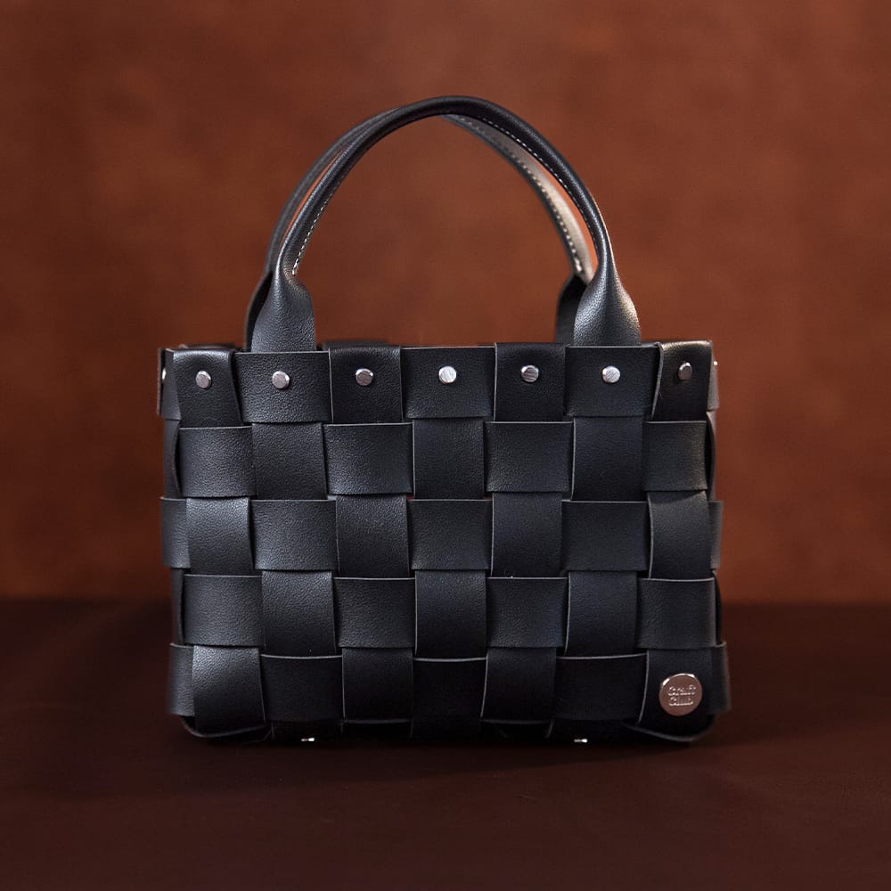 NOIR BLACK LIMA