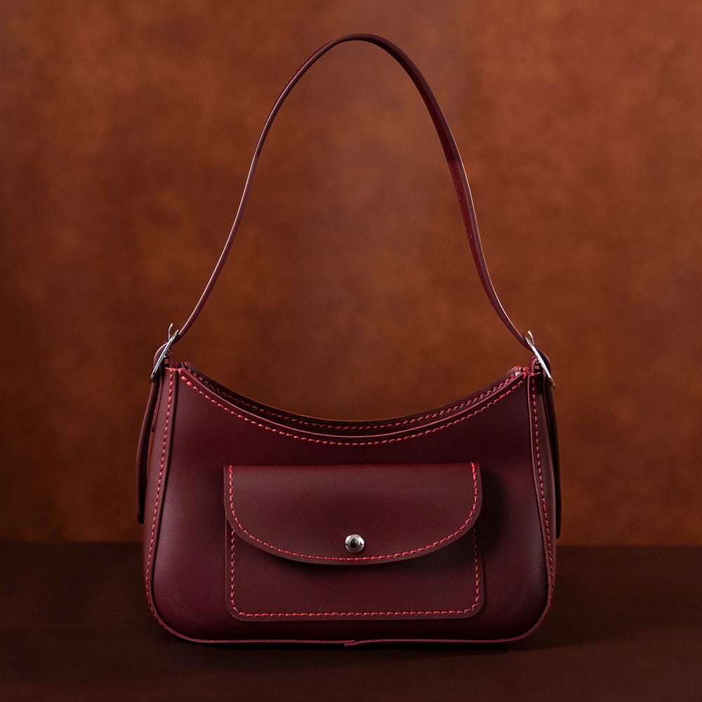WINE RED TOKYO