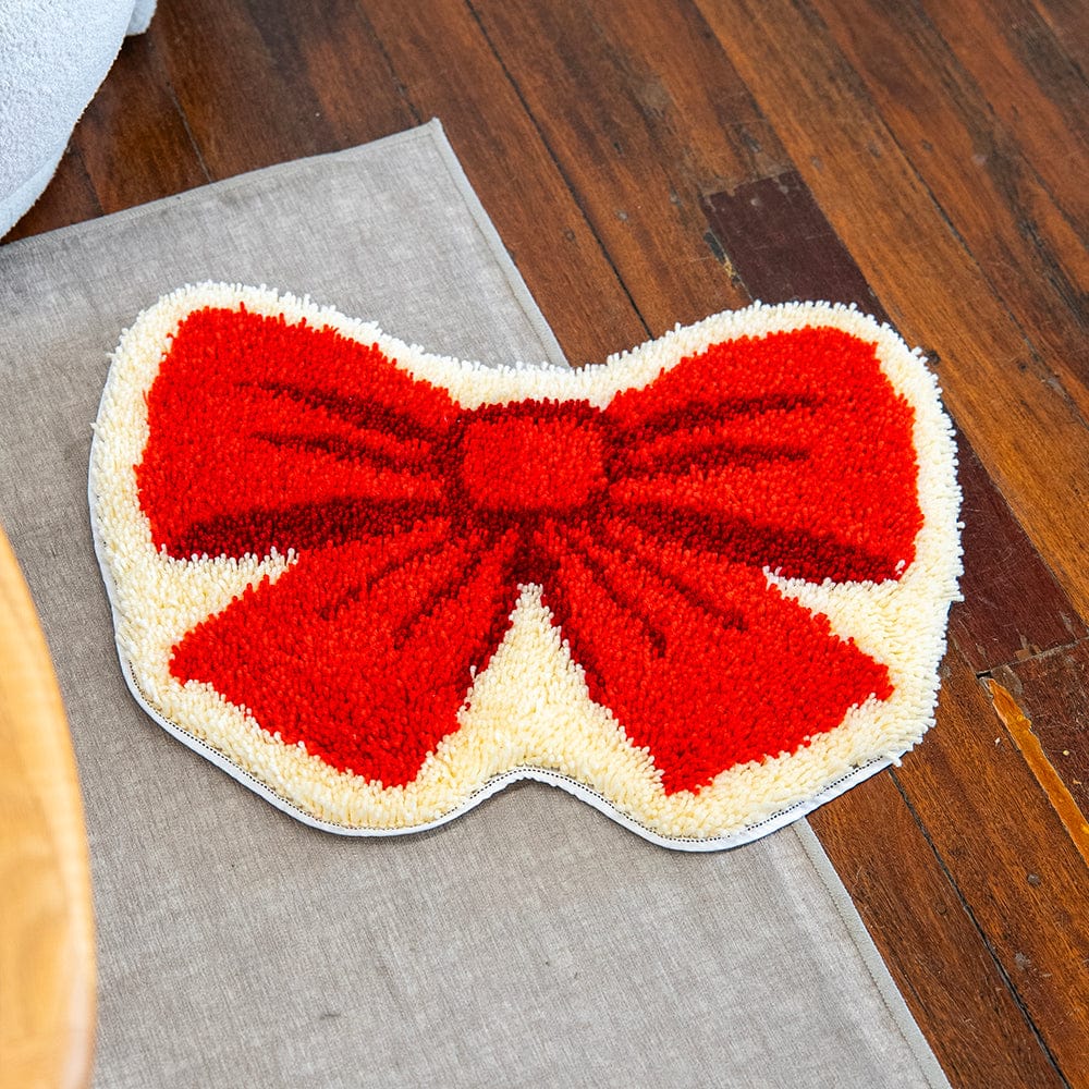 Craft Club Co BIG RED BOW - Christmas Rug Kit