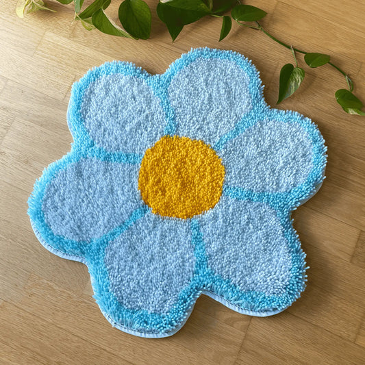Craft Club Co BLOOM - BLUE Rug Making Kit