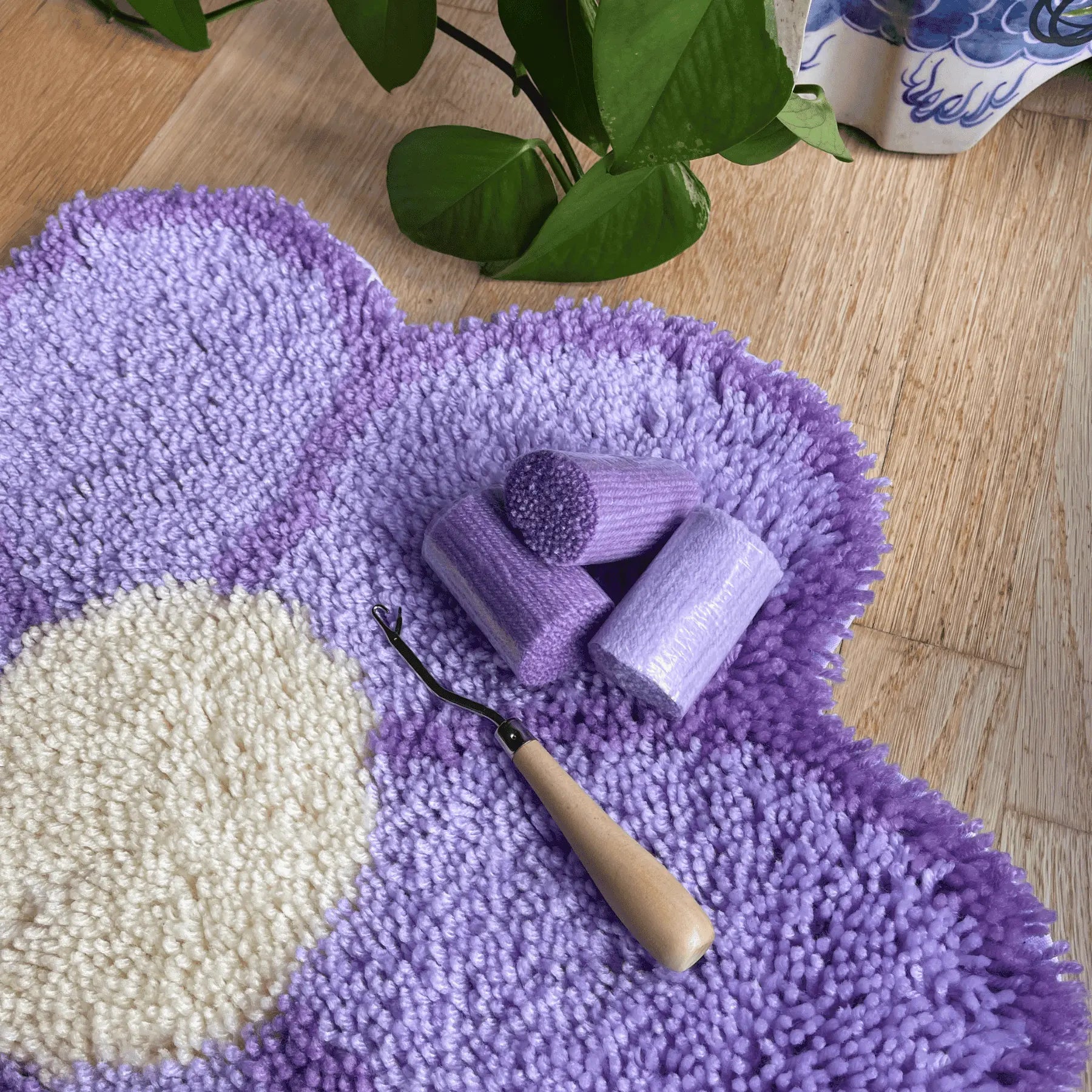 Craft Club Co BLOOM - PURPLE Rug Making Kit