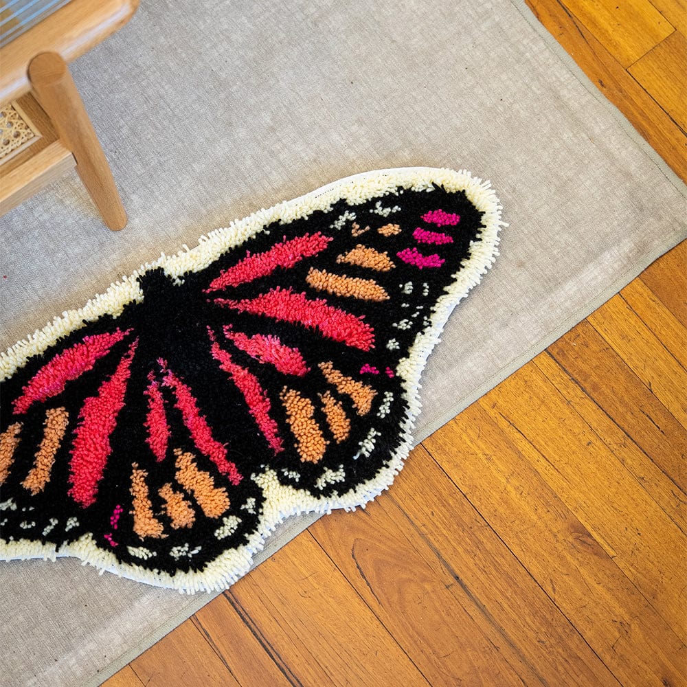 Craft Club Co BLUSH | Butterfly Rug Making Kit