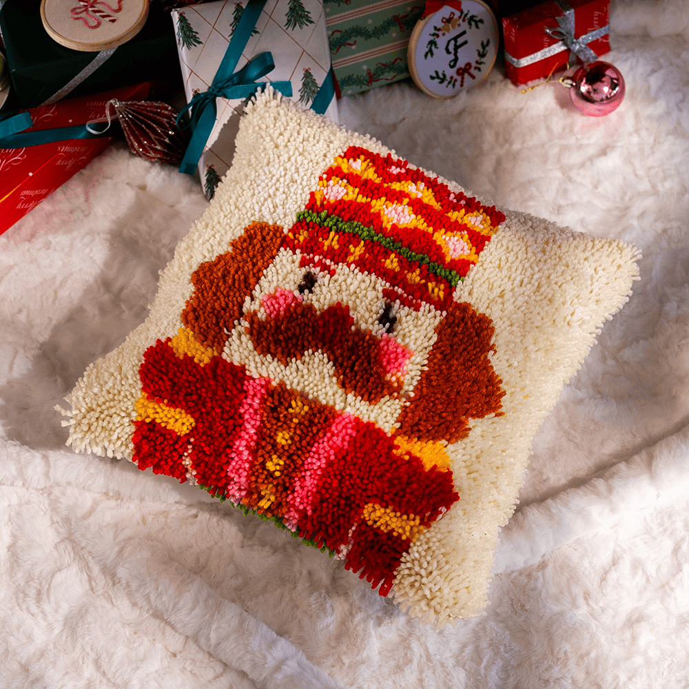 Craft Club Co CHEERY NUTCRACKER - Christmas Cushion Kit