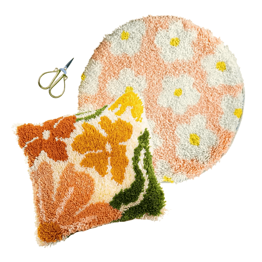 Craft Club Co NEUTRAL WITHOUT THE NEUTRALS Latch Hooking Bundle