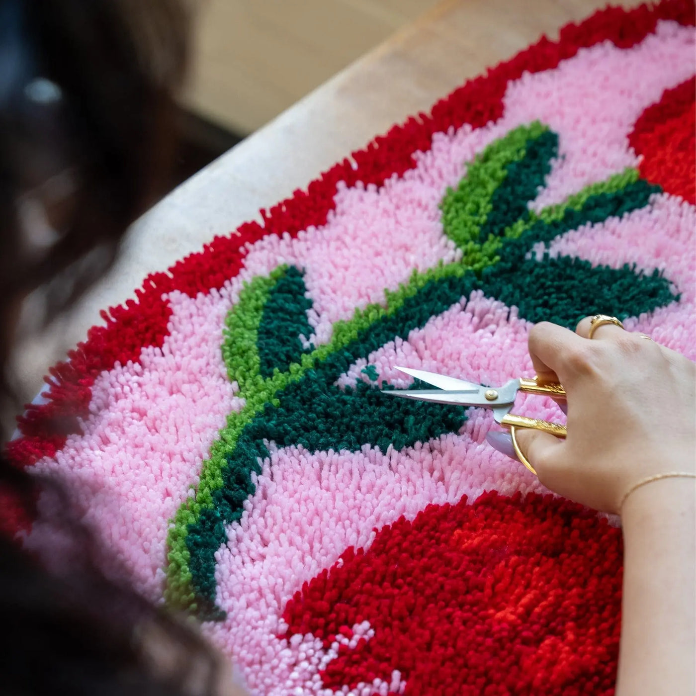 TULIP FEVER - PARIS Latch Hook Rug Making Kit | Craft Club