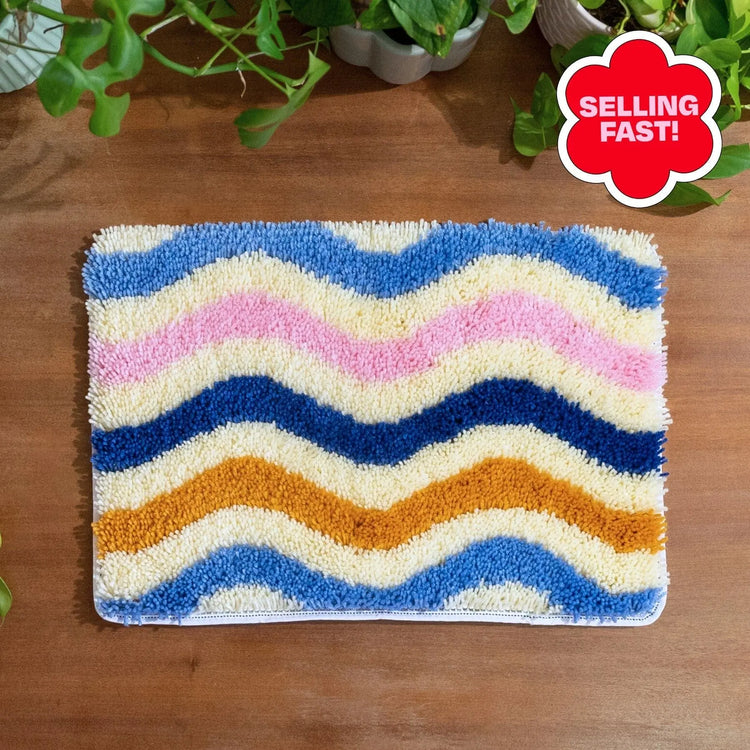 Craft Club Co WHIRL & WAVE - BLUES Rug Making Kit
