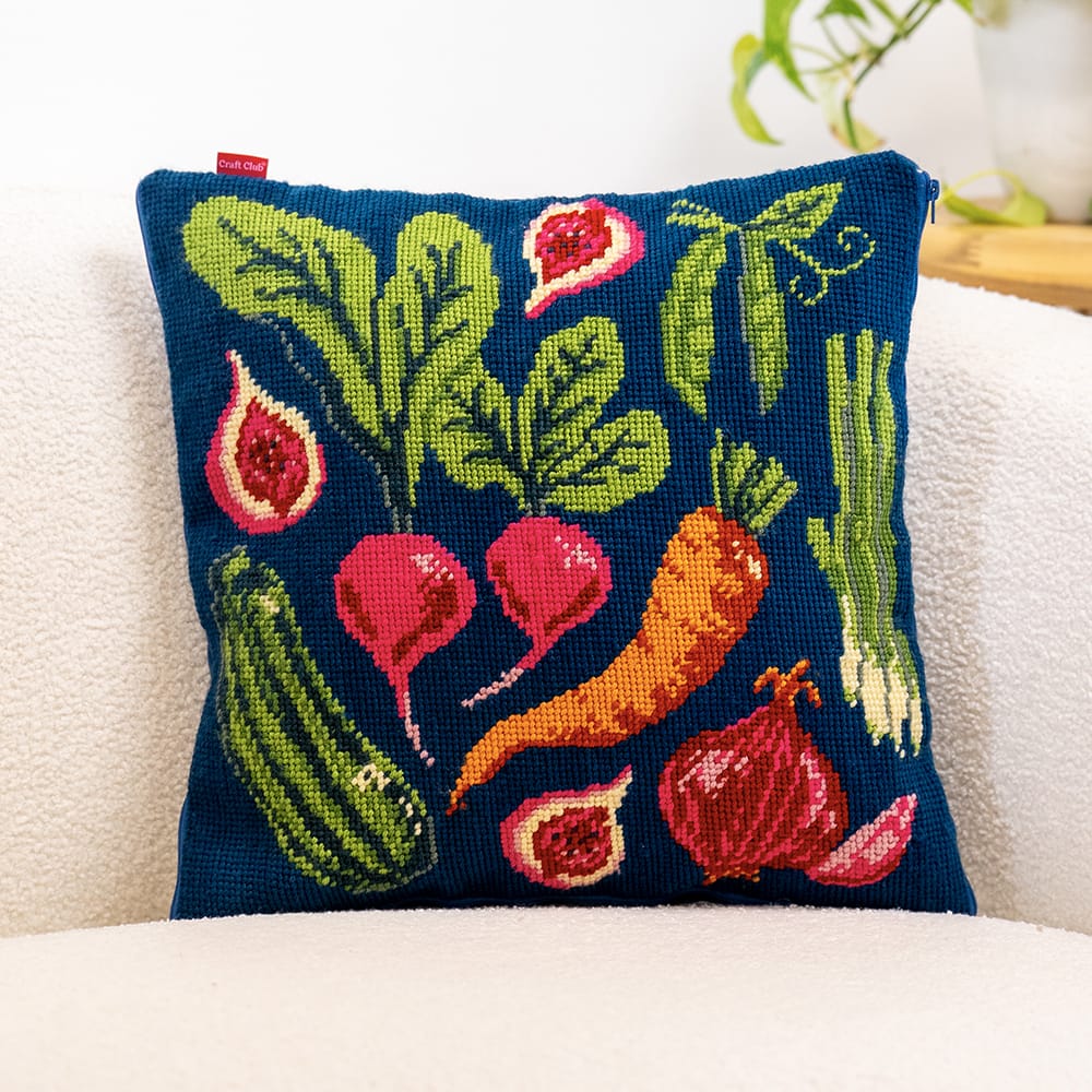 Craft Club Co SUNDAY MARKET - Tapestry Needlepoint Cushion Kit