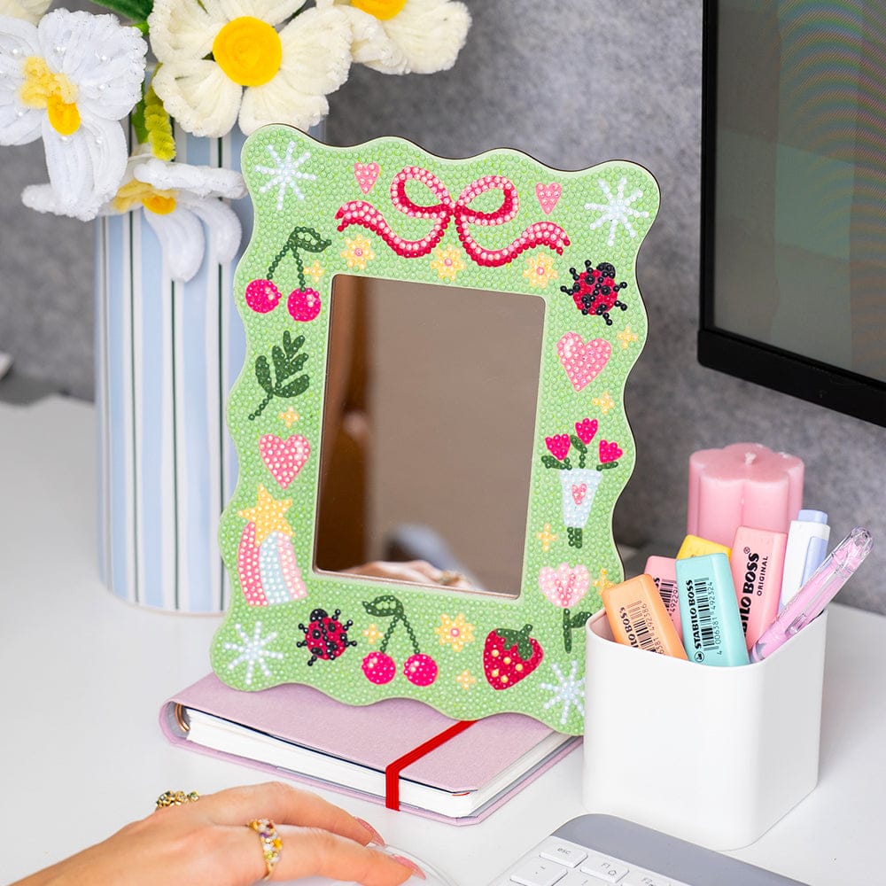 Craft Club Tiny Treasures - Diamond Painting Mirror Frame Kit