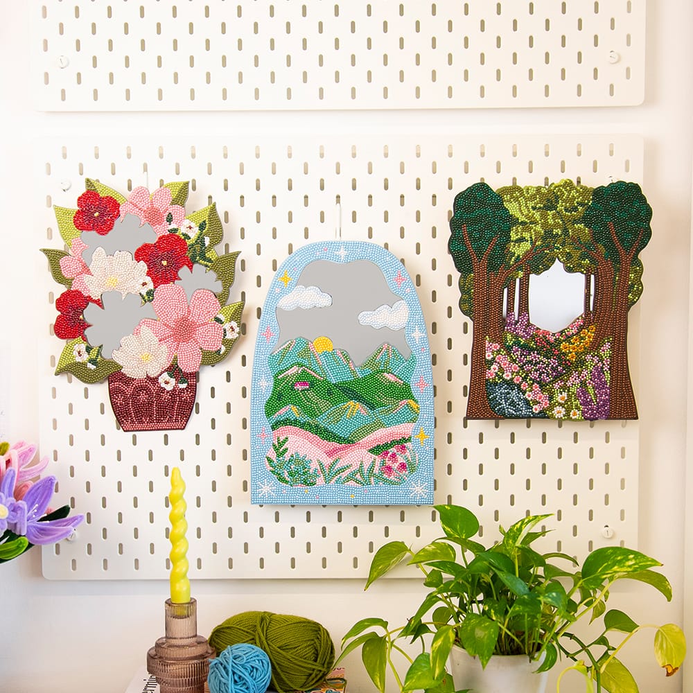 Craft Club In Bloom - Diamond Painting Mirror Wall Hanging Kit