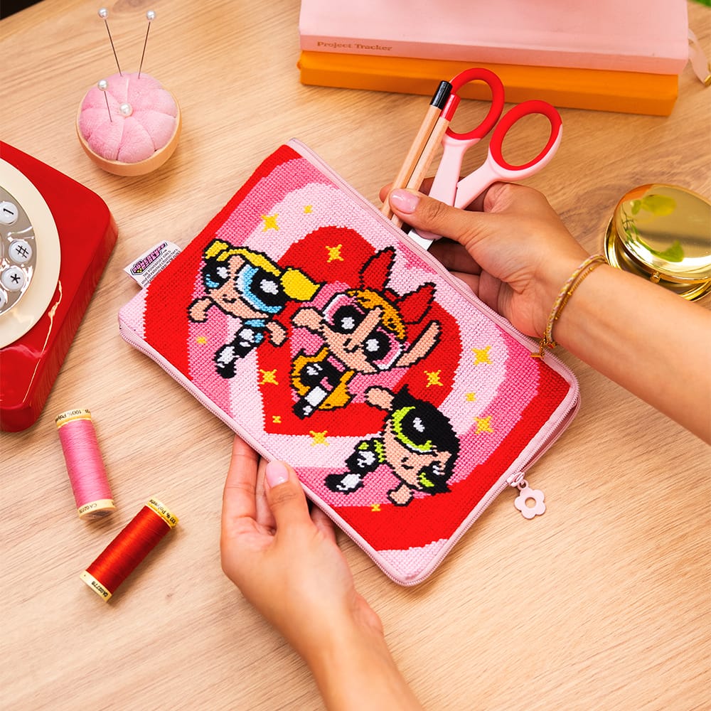 Craft Club BEST FRIENDS FOREVER - Needlepoint Pouch Kit