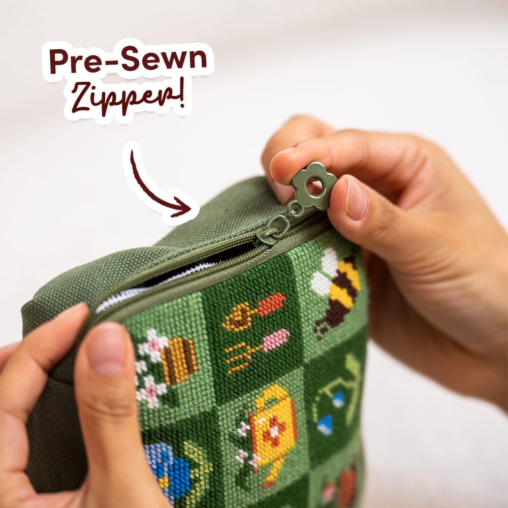 Craft Club GARDEN CHARMS - Needlepoint Pouch Kit