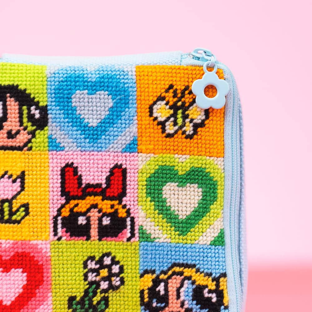 Craft Club PERFECT GIRL FORMULA - Needlepoint Pouch Kit