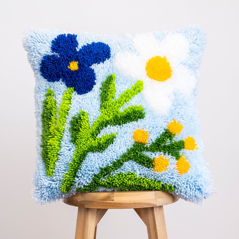 Craft Club Baby Blue Wild Blooms - Latch Hook Cushion Kit
