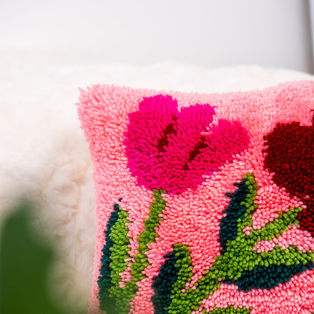 Craft Club Fuchsia Wild Blooms - Latch Hook Cushion Kit