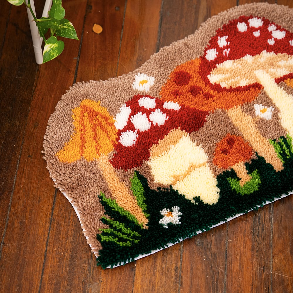 Craft Club MUSHROOM FOREST - XL Latch Hook Rug Kit