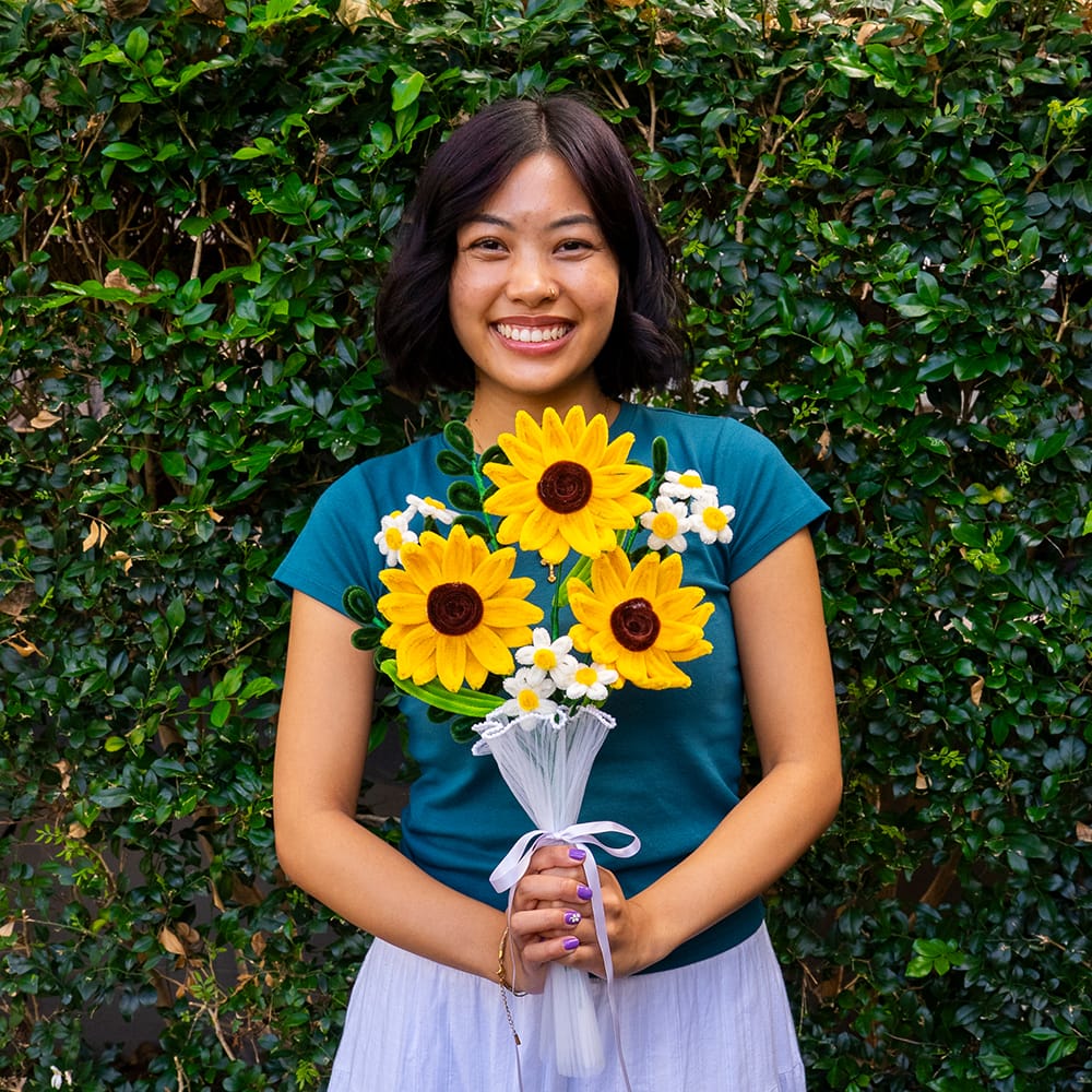 Craft Club GOLDEN SUNFLOWERS - Pipe Cleaner Bouquet Kit