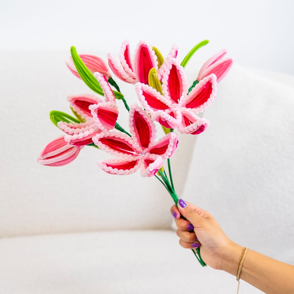 Craft Club STARGAZER LILIES - Pipe Cleaner Bouquet Kit