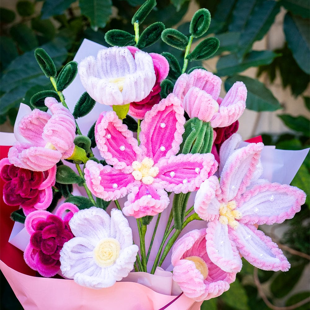 Craft Club Blushing Bouquet - Pipe Cleaner Bouquet Kit