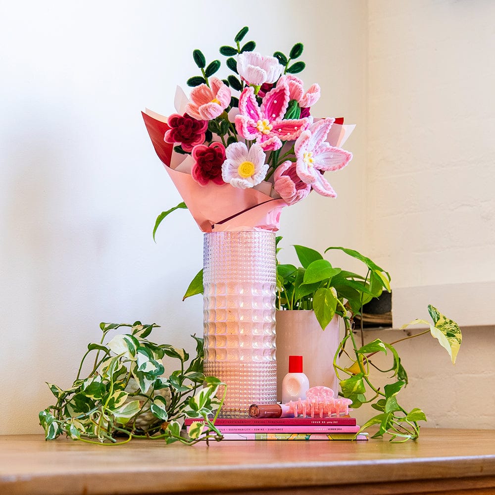 Craft Club Blushing Bouquet - Pipe Cleaner Bouquet Kit