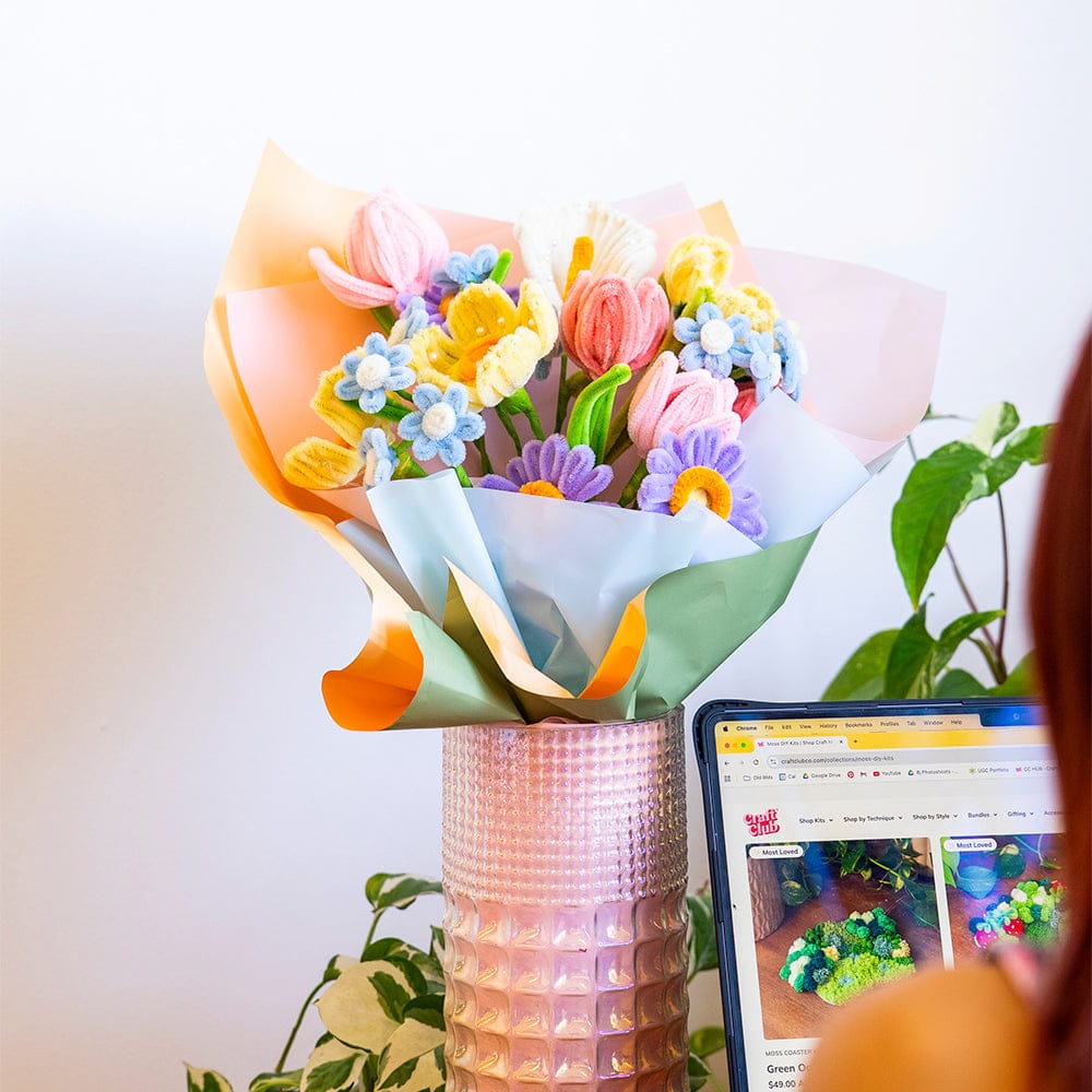 Craft Club Pastel Wildflowers - Pipe Cleaner Bouquet Kit