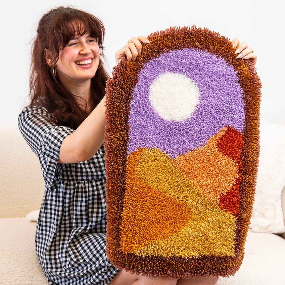 Craft Club Desert Portal - XL Latch Hook Rug Kit