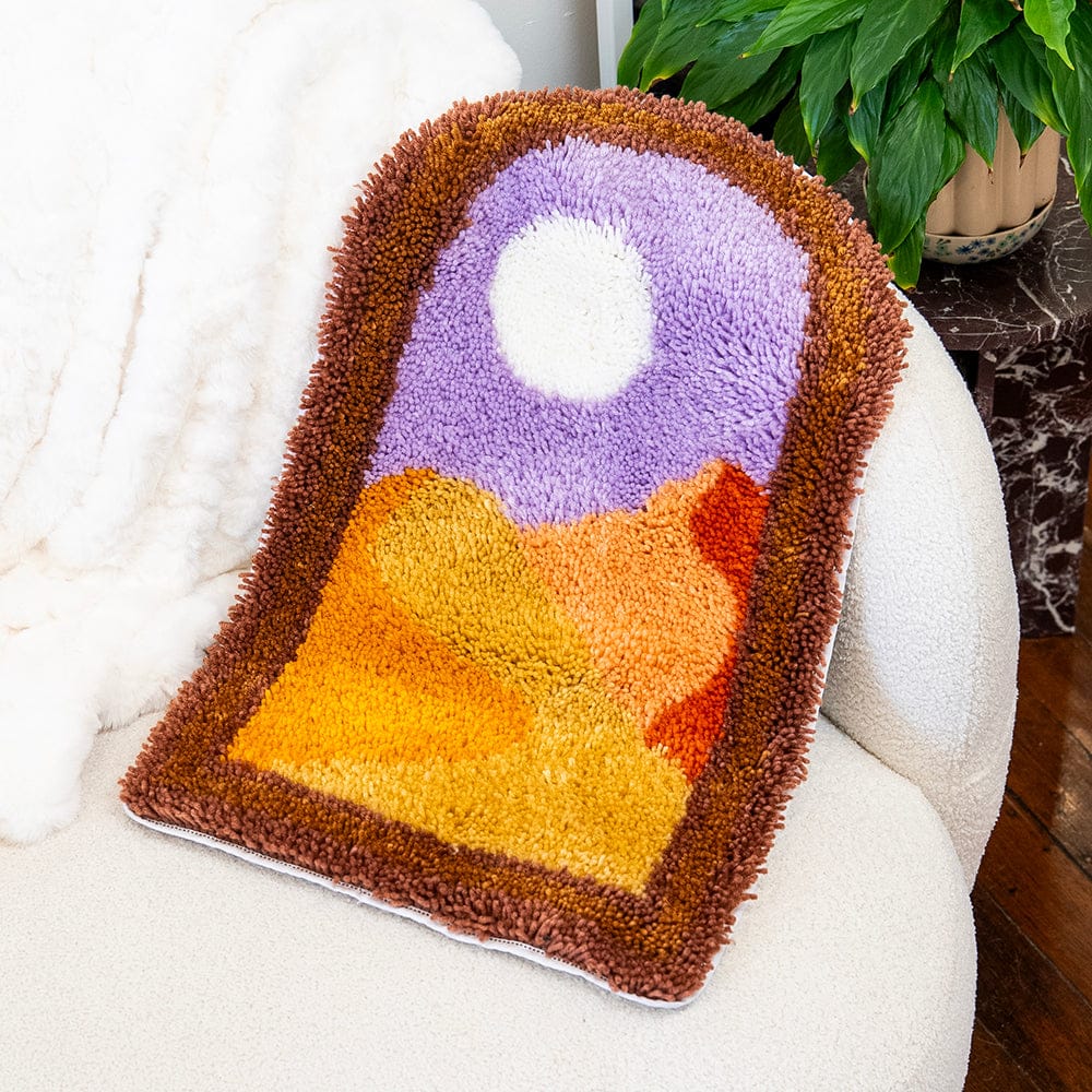 Craft Club Desert Portal - XL Latch Hook Rug Kit