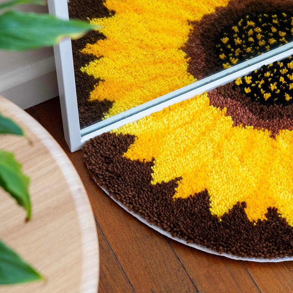 Craft Club SUNFLOWER - XL Mirror Rug Making Kit