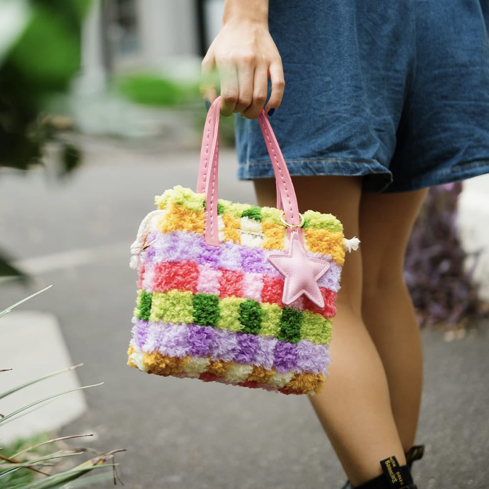 Craft Club Rainbow Checker - Woven Tote Bag Kit