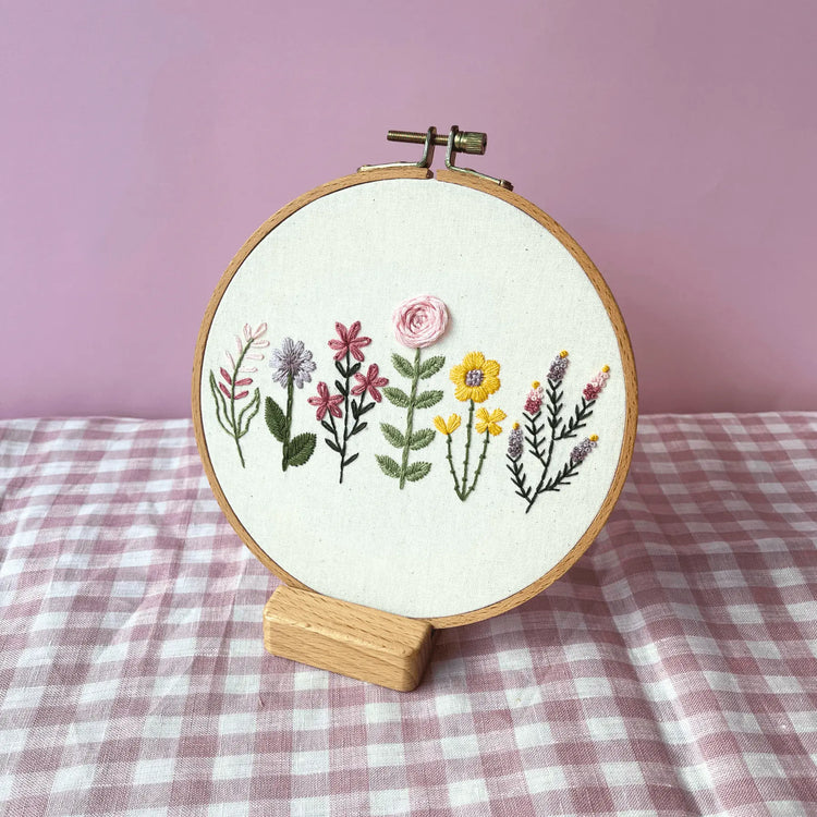 Craft Club Co Wooden Hoop Stand