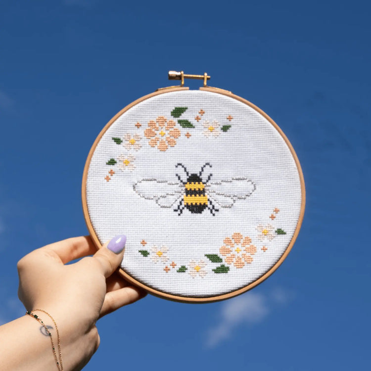 Craft Club Co BEE & BLOSSOM Cross Stitch Kit